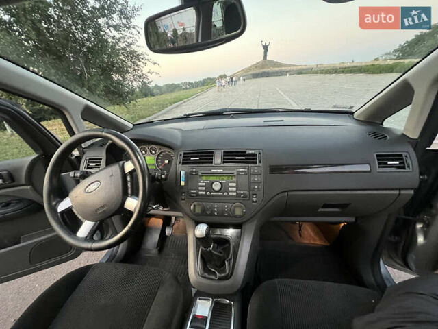 Сірий Форд Focus C-Max, об'ємом двигуна 1.6 л та пробігом 251 тис. км за 4900 $, фото 12 на Automoto.ua