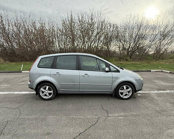 Серый Форд Focus C-Max, объемом двигателя 1.8 л и пробегом 118 тыс. км за 4800 $, фото 2 на Automoto.ua