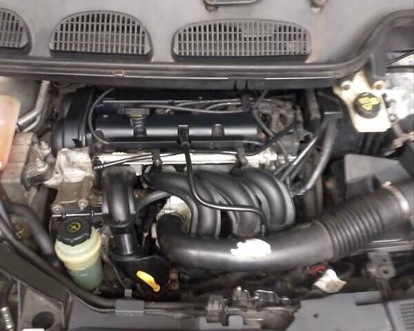 Серый Форд Focus C-Max, объемом двигателя 1.6 л и пробегом 223 тыс. км за 5300 $, фото 15 на Automoto.ua