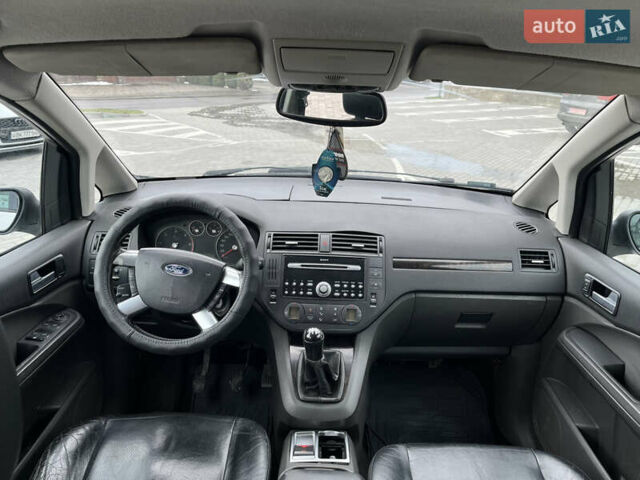 Серый Форд Focus C-Max, объемом двигателя 1.56 л и пробегом 311 тыс. км за 3600 $, фото 3 на Automoto.ua
