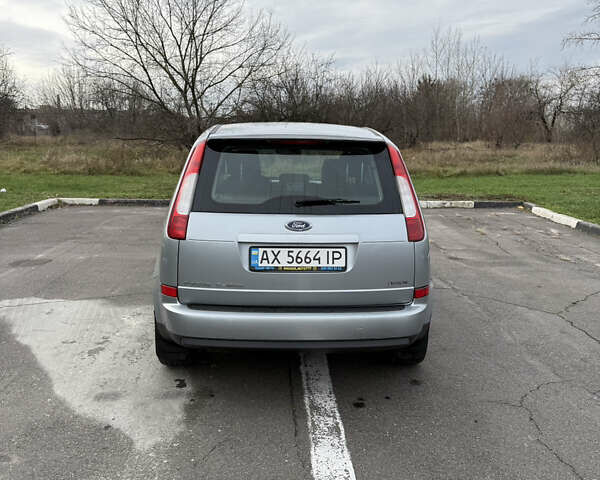 Серый Форд Focus C-Max, объемом двигателя 1.8 л и пробегом 118 тыс. км за 4800 $, фото 4 на Automoto.ua