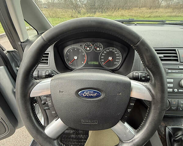 Серый Форд Focus C-Max, объемом двигателя 1.8 л и пробегом 118 тыс. км за 4800 $, фото 37 на Automoto.ua