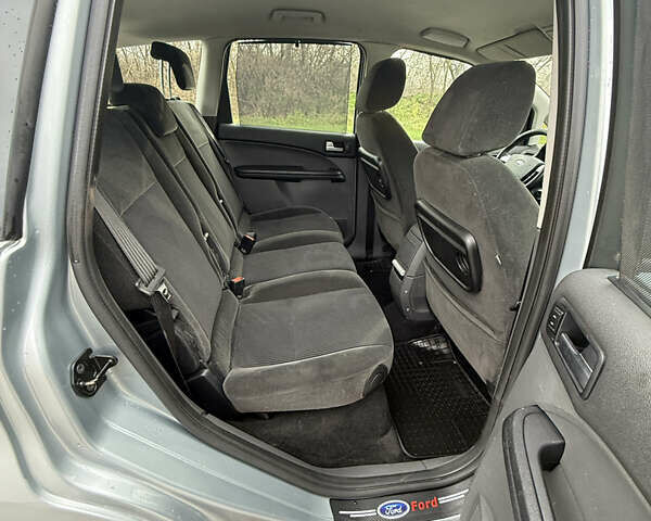 Серый Форд Focus C-Max, объемом двигателя 1.8 л и пробегом 118 тыс. км за 4800 $, фото 24 на Automoto.ua