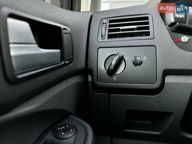 Серый Форд Focus C-Max, объемом двигателя 1.6 л и пробегом 238 тыс. км за 4800 $, фото 33 на Automoto.ua