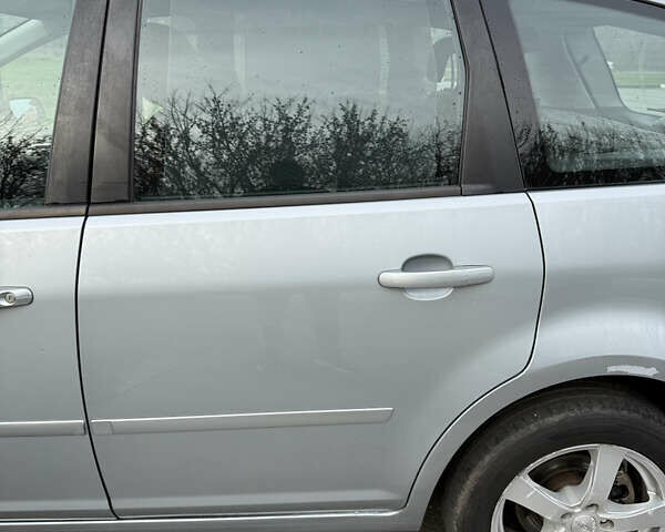 Серый Форд Focus C-Max, объемом двигателя 1.8 л и пробегом 118 тыс. км за 4800 $, фото 10 на Automoto.ua