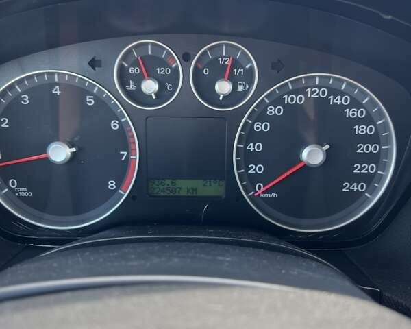 Сірий Форд Focus C-Max, об'ємом двигуна 1.6 л та пробігом 224 тис. км за 5200 $, фото 37 на Automoto.ua