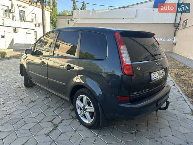 Серый Форд Focus C-Max, объемом двигателя 1.6 л и пробегом 247 тыс. км за 5500 $, фото 2 на Automoto.ua