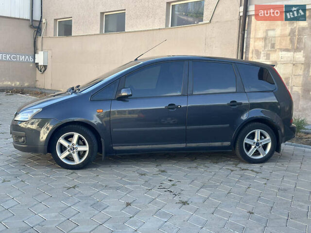 Серый Форд Focus C-Max, объемом двигателя 1.6 л и пробегом 247 тыс. км за 5500 $, фото 1 на Automoto.ua