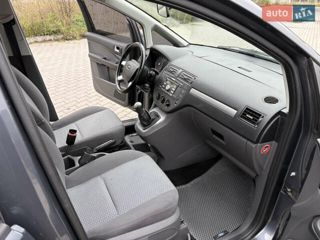 Серый Форд Focus C-Max, объемом двигателя 1.8 л и пробегом 276 тыс. км за 4350 $, фото 12 на Automoto.ua