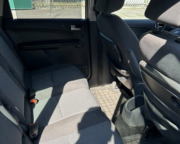 Серый Форд Focus C-Max, объемом двигателя 1.6 л и пробегом 307 тыс. км за 4700 $, фото 10 на Automoto.ua