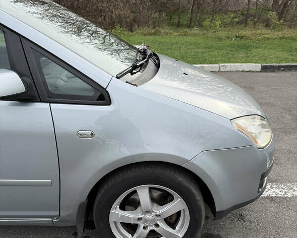 Серый Форд Focus C-Max, объемом двигателя 1.8 л и пробегом 118 тыс. км за 4800 $, фото 16 на Automoto.ua