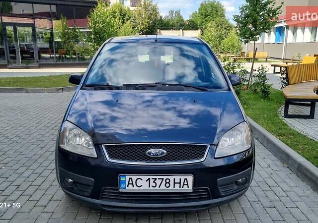 Серый Форд Focus C-Max, объемом двигателя 1.6 л и пробегом 261 тыс. км за 3950 $, фото 1 на Automoto.ua