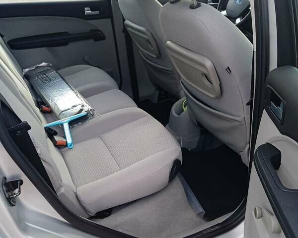 Сірий Форд Focus C-Max, об'ємом двигуна 1.6 л та пробігом 184 тис. км за 6000 $, фото 8 на Automoto.ua