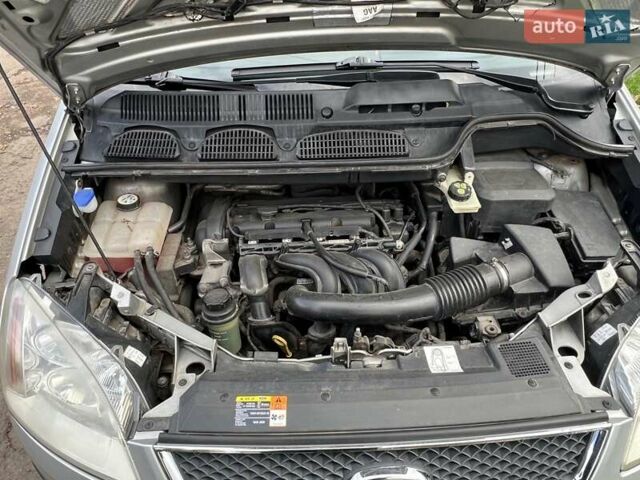 Сірий Форд Focus C-Max, об'ємом двигуна 1.6 л та пробігом 256 тис. км за 5000 $, фото 10 на Automoto.ua