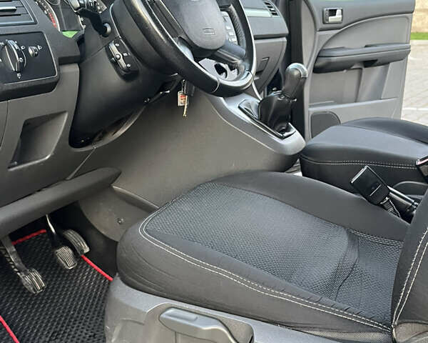 Сірий Форд Focus C-Max, об'ємом двигуна 1.6 л та пробігом 210 тис. км за 4800 $, фото 10 на Automoto.ua