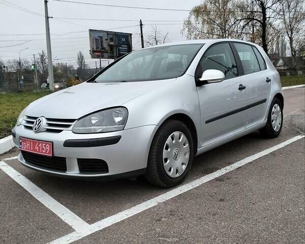 Серый Форд Focus C-Max, объемом двигателя 1.6 л и пробегом 168 тыс. км за 5800 $, фото 8 на Automoto.ua