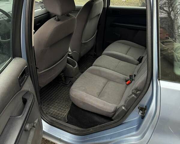 Сірий Форд Focus C-Max, об'ємом двигуна 1.6 л та пробігом 262 тис. км за 3749 $, фото 2 на Automoto.ua