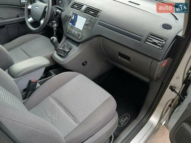 Сірий Форд Focus C-Max, об'ємом двигуна 1.6 л та пробігом 271 тис. км за 3999 $, фото 14 на Automoto.ua