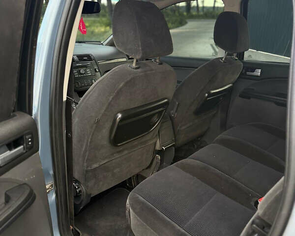 Серый Форд Focus C-Max, объемом двигателя 1.8 л и пробегом 320 тыс. км за 4400 $, фото 8 на Automoto.ua