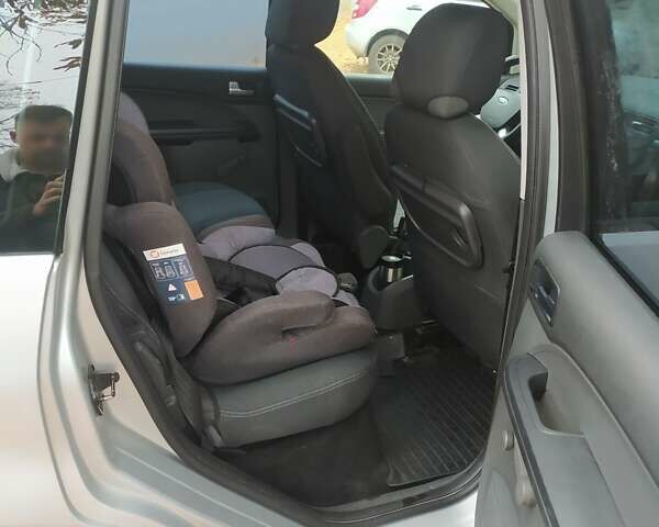 Сірий Форд Focus C-Max, об'ємом двигуна 1.6 л та пробігом 328 тис. км за 3900 $, фото 7 на Automoto.ua