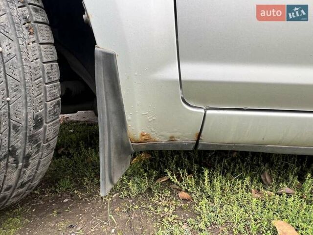 Сірий Форд Focus C-Max, об'ємом двигуна 1.6 л та пробігом 256 тис. км за 5000 $, фото 12 на Automoto.ua