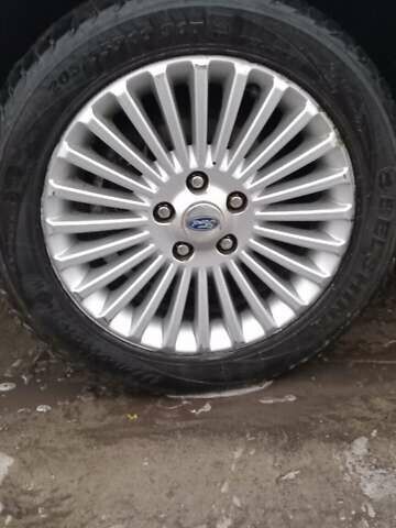 Форд Focus C-Max 2006 в Сумах на Automoto.ua Серый Форд Focus C-Max, объемом двигателя 2 л и пробегом 365 тыс. км за 5500 $, фото 4 на Automoto.ua