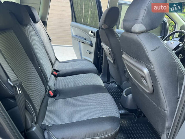 Сірий Форд Focus C-Max, об'ємом двигуна 1.6 л та пробігом 144 тис. км за 5300 $, фото 55 на Automoto.ua