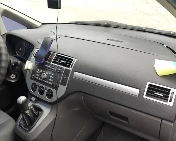 Сірий Форд Focus C-Max, об'ємом двигуна 1.75 л та пробігом 270 тис. км за 4900 $, фото 5 на Automoto.ua