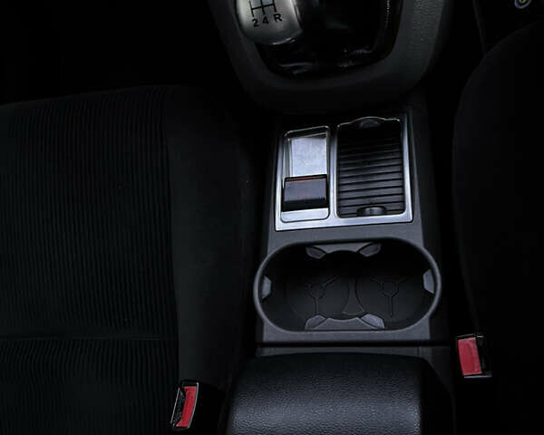 Серый Форд Focus C-Max, объемом двигателя 1.56 л и пробегом 228 тыс. км за 5800 $, фото 13 на Automoto.ua