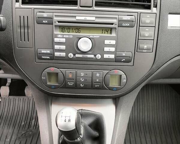 Сірий Форд Focus C-Max, об'ємом двигуна 1.6 л та пробігом 130 тис. км за 5800 $, фото 16 на Automoto.ua