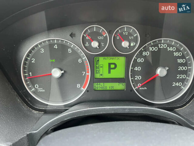 Серый Форд Focus C-Max, объемом двигателя 1.8 л и пробегом 249 тыс. км за 5600 $, фото 31 на Automoto.ua