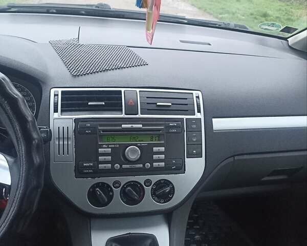 Сірий Форд Focus C-Max, об'ємом двигуна 1.6 л та пробігом 312 тис. км за 4000 $, фото 6 на Automoto.ua