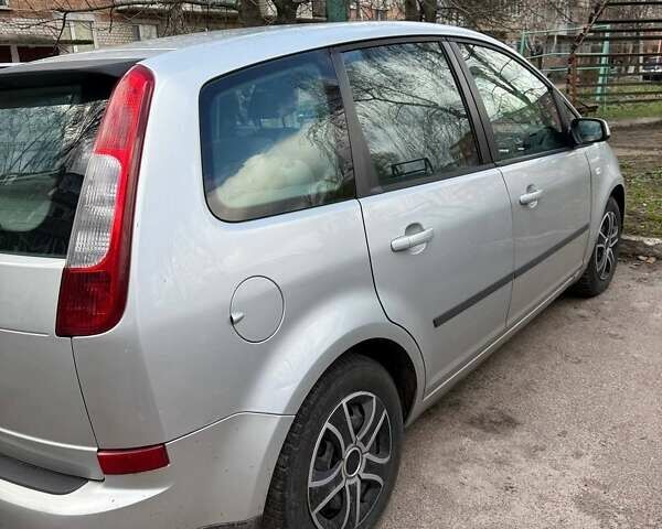 Серый Форд Focus C-Max, объемом двигателя 1.8 л и пробегом 210 тыс. км за 5000 $, фото 4 на Automoto.ua