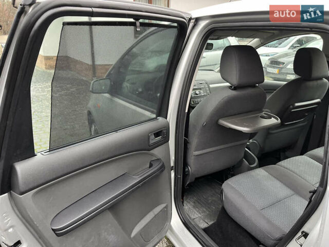 Серый Форд Focus C-Max, объемом двигателя 1.8 л и пробегом 249 тыс. км за 5600 $, фото 19 на Automoto.ua