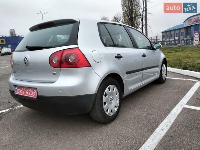 Серый Форд Focus C-Max, объемом двигателя 1.6 л и пробегом 168 тыс. км за 5800 $, фото 21 на Automoto.ua