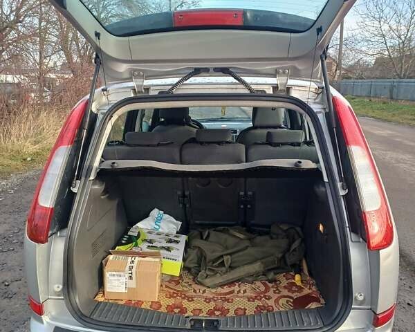 Серый Форд Focus C-Max, объемом двигателя 1.6 л и пробегом 205 тыс. км за 4300 $, фото 10 на Automoto.ua