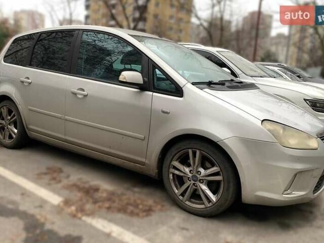 Серый Форд Focus C-Max, объемом двигателя 1.6 л и пробегом 420 тыс. км за 7000 $, фото 3 на Automoto.ua