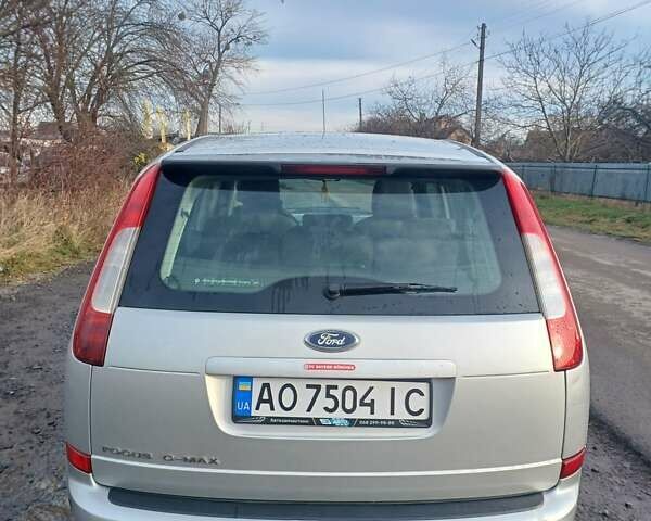 Серый Форд Focus C-Max, объемом двигателя 1.6 л и пробегом 205 тыс. км за 4300 $, фото 5 на Automoto.ua