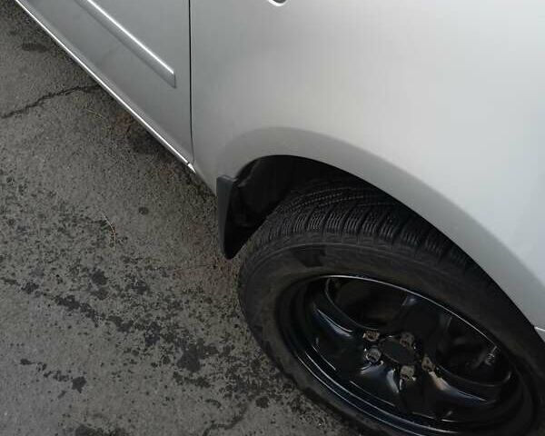 Форд Focus C-Max 2007 у Одесі на Automoto.ua Сірий Форд Focus C-Max, об'ємом двигуна 2 л та пробігом 256 тис. км за 4800 $, фото 7 на Automoto.ua