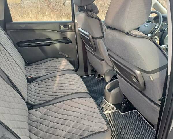 Серый Форд Focus C-Max, объемом двигателя 1.6 л и пробегом 205 тыс. км за 4300 $, фото 9 на Automoto.ua