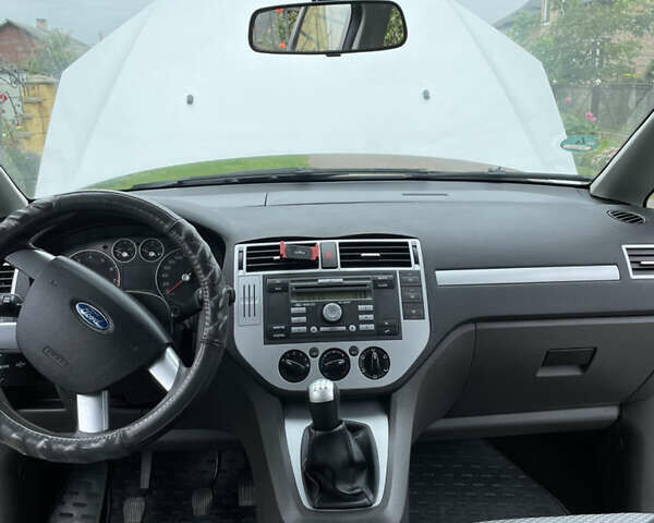 Серый Форд Focus C-Max, объемом двигателя 1.8 л и пробегом 191 тыс. км за 5500 $, фото 6 на Automoto.ua