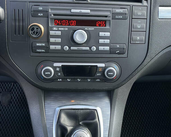 Серый Форд Focus C-Max, объемом двигателя 1.8 л и пробегом 106 тыс. км за 5700 $, фото 10 на Automoto.ua