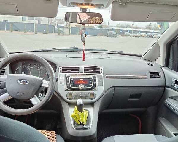 Серый Форд Focus C-Max, объемом двигателя 1.75 л и пробегом 226 тыс. км за 3500 $, фото 7 на Automoto.ua