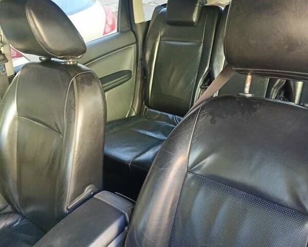 Форд Focus C-Max 2007 у Одесі на Automoto.ua Сірий Форд Focus C-Max, об'ємом двигуна 2 л та пробігом 256 тис. км за 4800 $, фото 11 на Automoto.ua