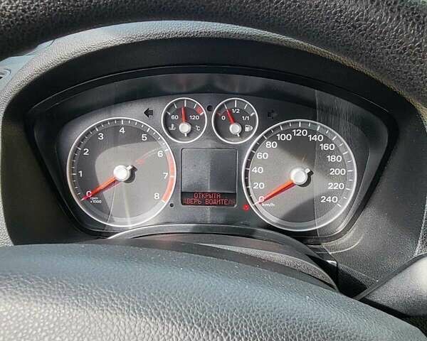 Сірий Форд Focus C-Max, об'ємом двигуна 1.8 л та пробігом 300 тис. км за 5200 $, фото 8 на Automoto.ua