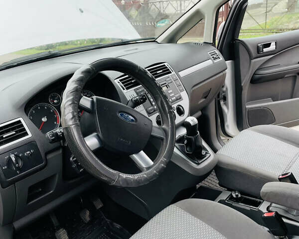Серый Форд Focus C-Max, объемом двигателя 1.8 л и пробегом 191 тыс. км за 5500 $, фото 7 на Automoto.ua