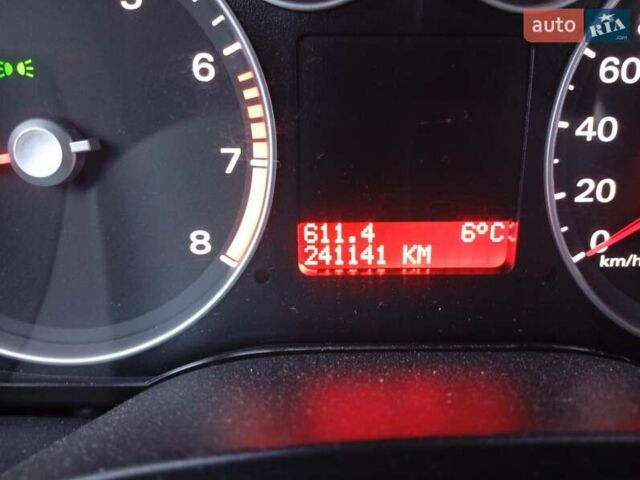 Серый Форд Focus C-Max, объемом двигателя 1.6 л и пробегом 241 тыс. км за 5100 $, фото 8 на Automoto.ua