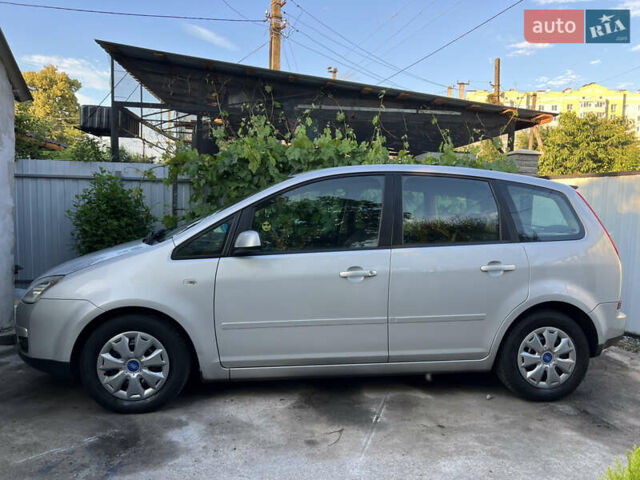 Серый Форд Focus C-Max, объемом двигателя 1.8 л и пробегом 201 тыс. км за 4950 $, фото 1 на Automoto.ua