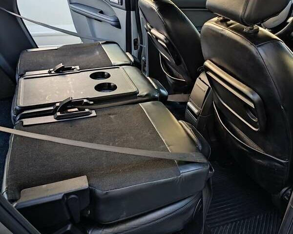 Форд Focus C-Max 2007 у Одесі на Automoto.ua Сірий Форд Focus C-Max, об'ємом двигуна 2 л та пробігом 256 тис. км за 4800 $, фото 12 на Automoto.ua