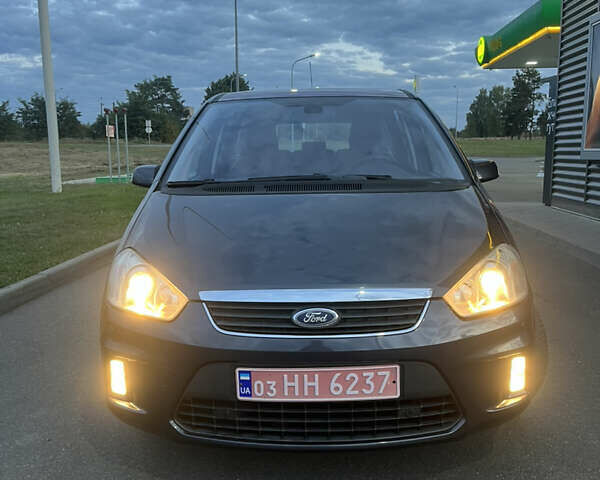 Серый Форд Focus C-Max, объемом двигателя 1.8 л и пробегом 218 тыс. км за 6450 $, фото 1 на Automoto.ua